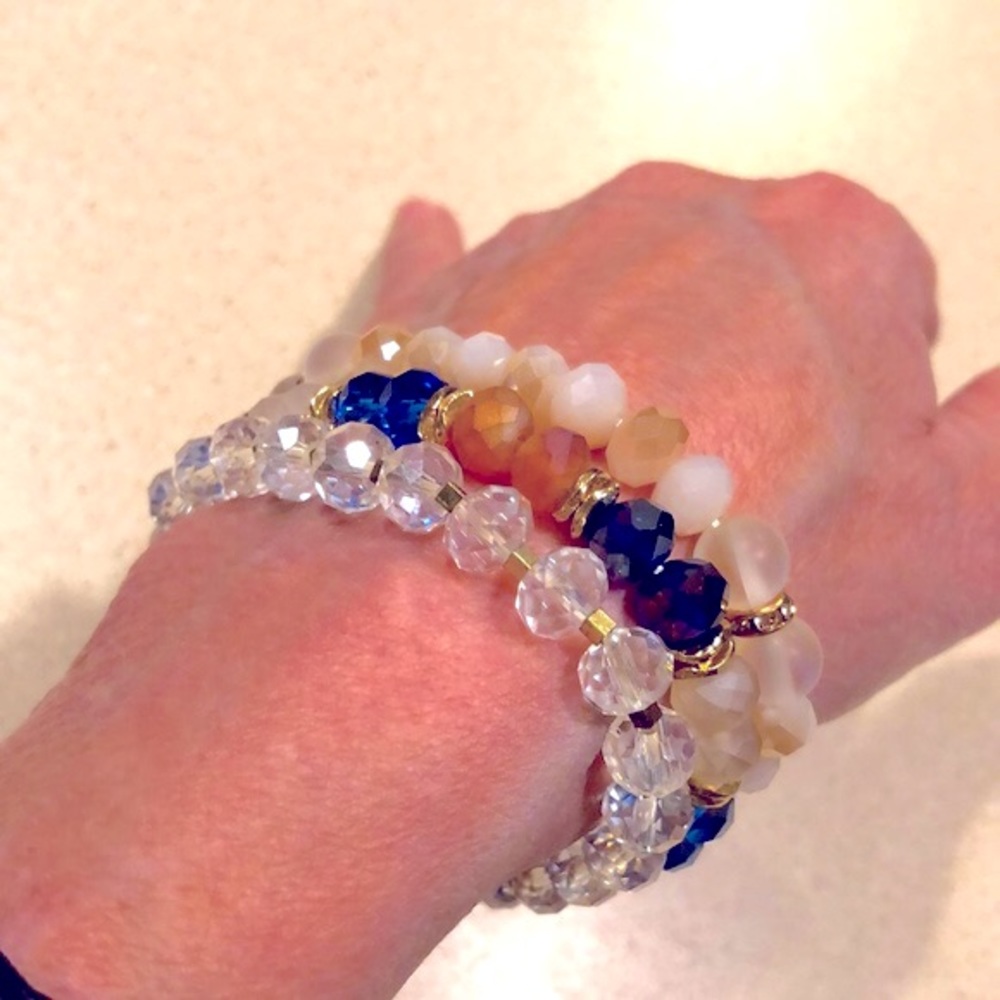 JANE MARIE CRYSTAL BEADED STRETCH BRACELETS MULTICOLORED NEW WITH TAGS